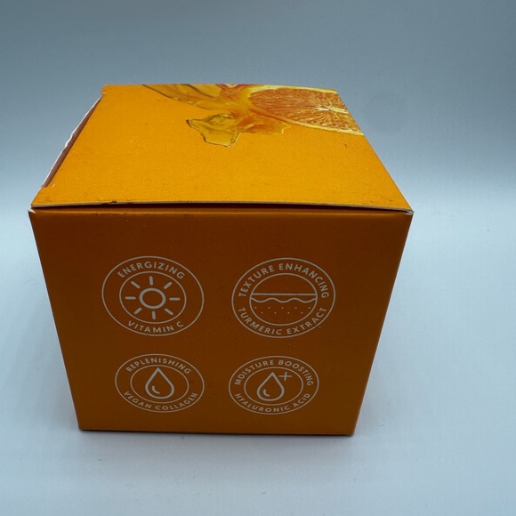 Vitamin C + Collagen Day Cream - Orange - Picture 3 of 5